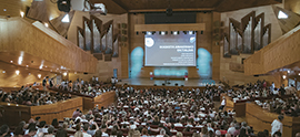 La Facultad de Humanidades y Ciencias de la Educación organiza el acto de fin de estudios en el Palacio Euskalduna de Bilbao