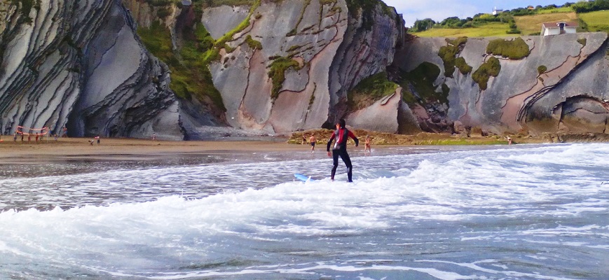 Curso de surf Zumaia